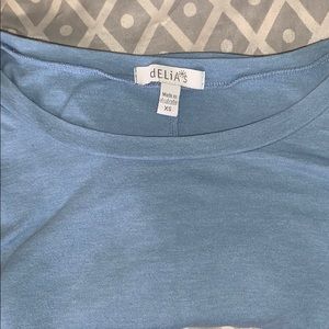 Delia’s cropped t shirt